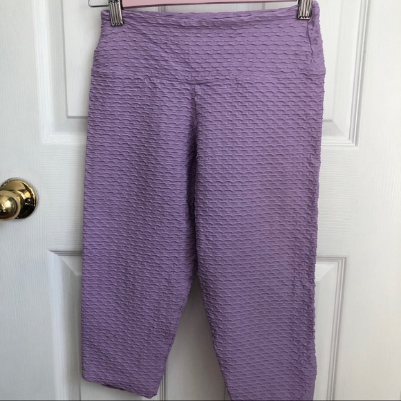 Booty by Brabants Lavender Capris Crocodile skin material - Picture 2 of 4